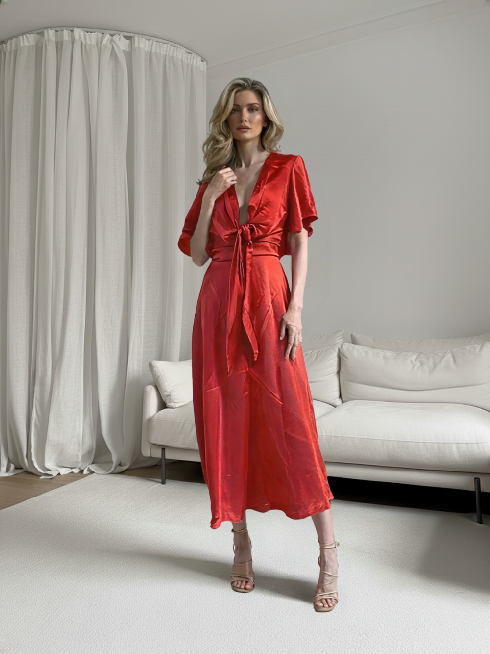Emma Wu Design Vestido Midi 51022 Azul Real 100% Poliéster con Cuello Profundo y Lazada en el Pecho Elegante y Versátil para Ocasiones Variadas