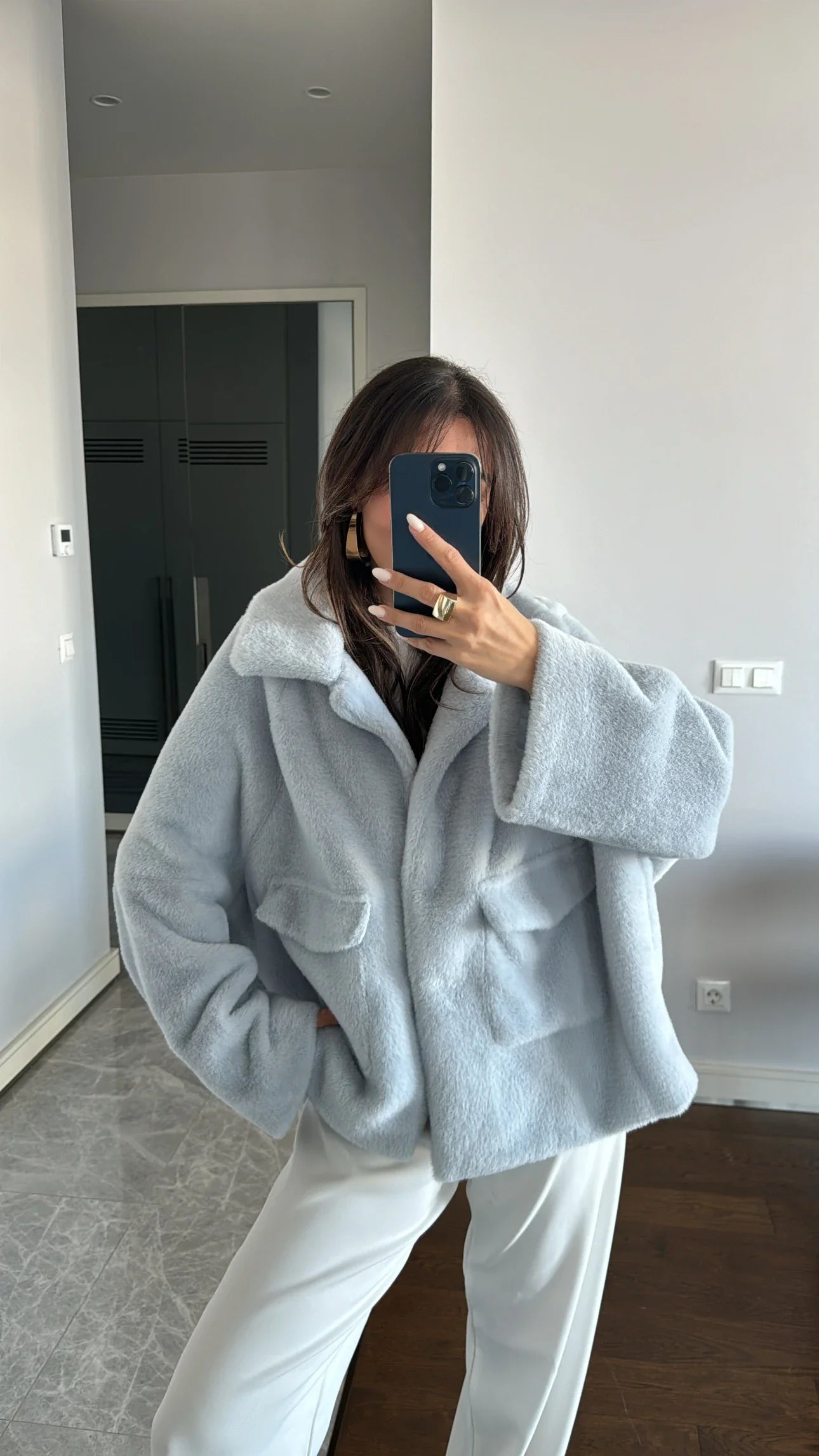 EMMA WU SELECTION Abrigo de felpa de manga larga con solapa suelta y botonadura sencilla para invierno, chaqueta corta de felpa para mujer